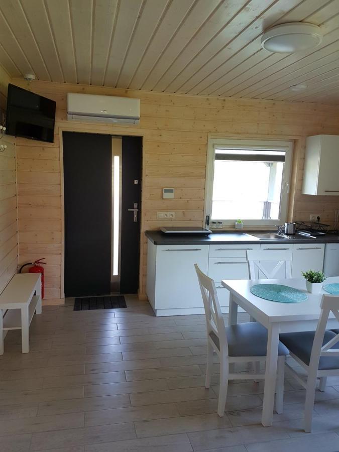 Domki Komfort Caloroczne Zator Exterior photo
